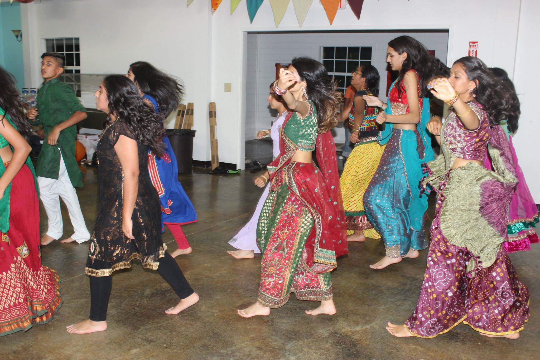 Garba Girls Hindu Heritage Youth Camp